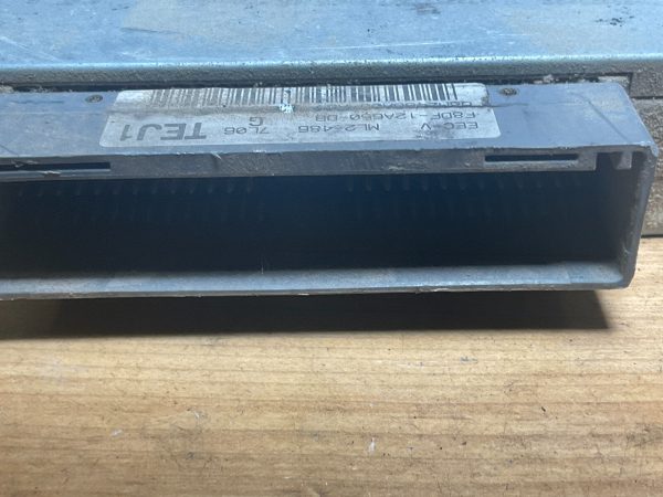 1998 Ford Taurus  Engine Computer Module ECU ECM OEM F8DF-12A650-DB - Image 4