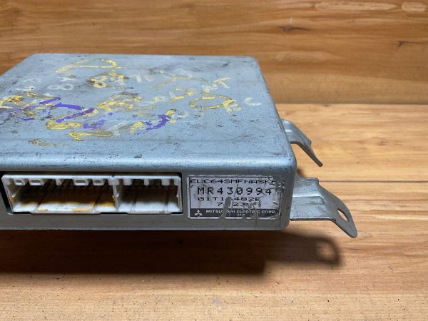 1998 Mitsubishi Galant Control Module At Tcm Transmission Computer  MR430994 - Image 3