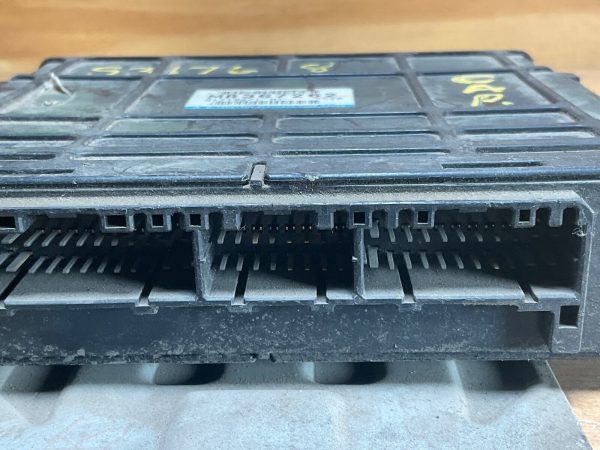 1998 Mitsubishi Mirage Transmission Control Module TCM MR367262 - Image 4
