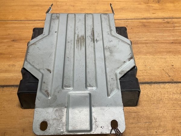 1998 Mitsubishi Mirage Transmission Control Module TCM MR367262