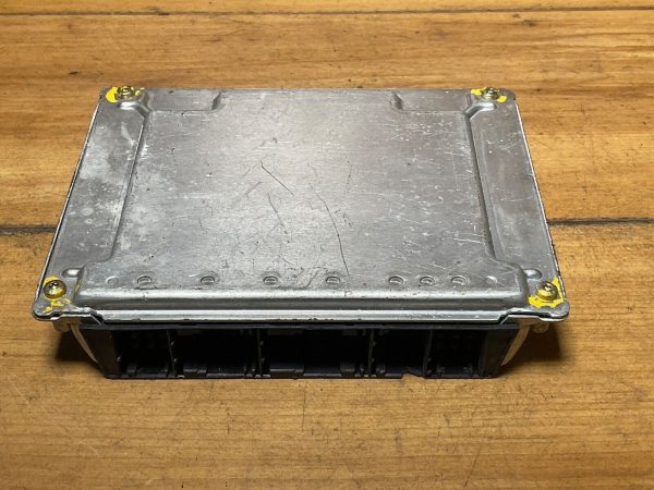 1999-2000 BMW 540i Engine Computer Module  0261204620 - Image 6