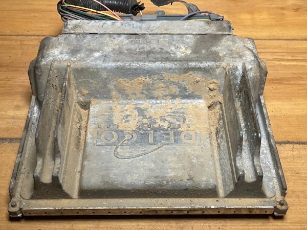 1999-2000 Chevrolet Silverado Engine Computer Module ECM ECU OEM 09354896 CWAF