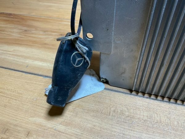 1999-2000 MERCEDES W210 E320 ECU EIS ECM PCM ESL ELV ENGINE A0265456632 - Image 5