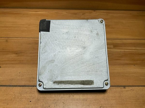 1999-2000 Toyota Corolla CAL ecu ecm engine computer module 89661-02611 pcm - Image 4