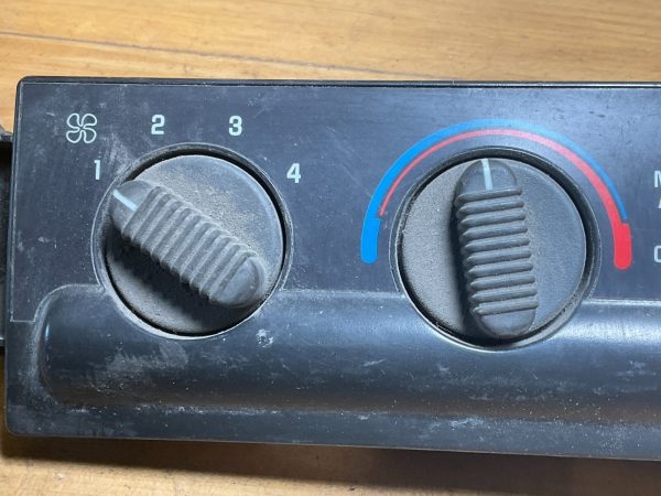 1999-2005 GMC Jimmy Climate Control Temperature Unit 16250535 - Image 7