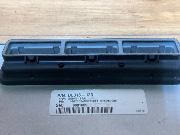1999 Jeep Grand Cherokee 4.0L Engine Computer Module ECM ECU 56041424ai - Image 4