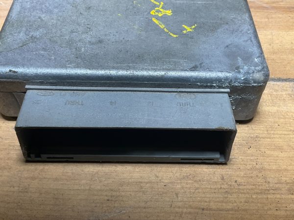 1999 Mercury Cougar 2.5L Engine Computer Module ECU ECM OEM WU7A-12A650-VB - Image 5