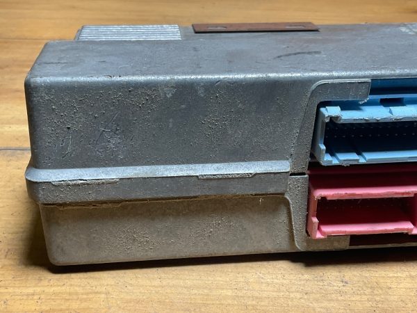 1999 Saturn SC2 Engine Computer  Module ECU ECM OEM  21008932