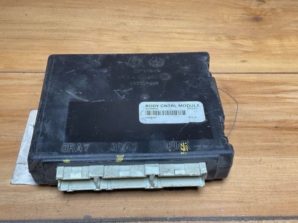 2000-2004 Chevrolet Impala ECM ECU Engine Computer 10445875
