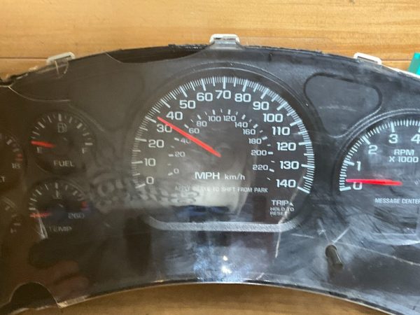 2000-2005 Chevrolet  Monte Carlo Speedometer Instrument 128K Miles 10306211