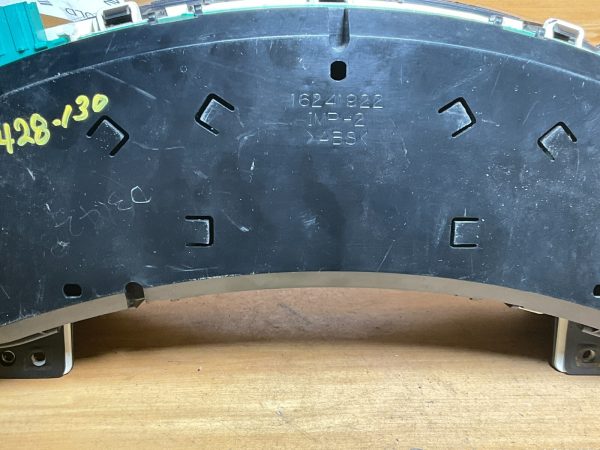 2000-2005 Chevrolet  Monte Carlo Speedometer Instrument 128K Miles 10306211 - Image 9