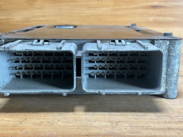 2000 Dodge Caravan 3.3L Engine Computer Module ECM ECU 04727282AB - Image 4