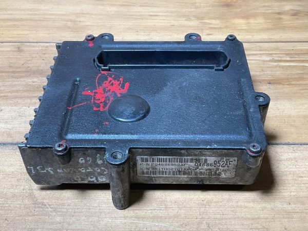2000 Dodge Caravan Voyager TRANSMISSION COMPUTER TCM  P/N:  04686952AF