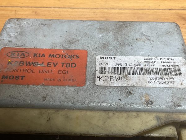 2000 Kia Spectra Engine Computer Module ECM ECU OEM M261206342 - Image 3