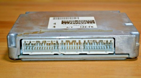 2000 TOYOTA COROLLA AT 3 SPEED ENGINE COMPUTER MODULE ECU ECM 89661-02682 OEM - Image 4