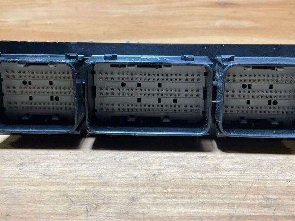2000's Ford Engine Computer Module  ECU ECM  OEM P/N: LC4A-12A650-ASA - Image 4