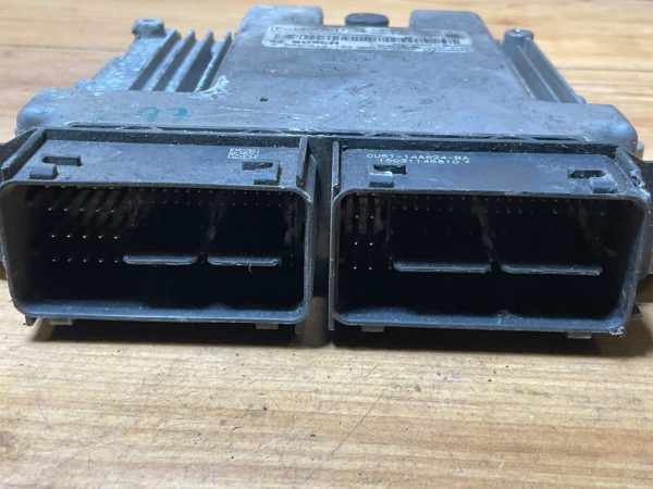 2000's Ford Engine Control Module  ECM ECU OEM EV61-12A650-TA - Image 4
