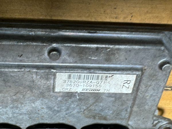 2000's Honda ECM ECU PCM Engine Computer Module Part# 37820-RZA-Q71 OEM - Image 4