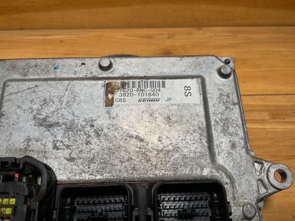 2000's Honda ECM ECU PCM Engine Computer module part# 37820-RNC-Q04 - Image 3