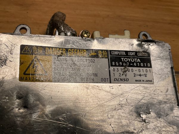 2001-2005 Lexus IS 300 Xenon HID Headlight KoiTo Ballast 85967-41010 - Image 5