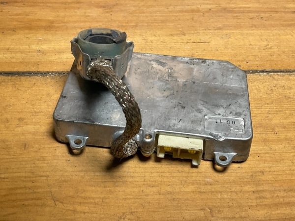 2001-2005 Lexus IS 300 Xenon HID Headlight KoiTo Ballast 85967-41010