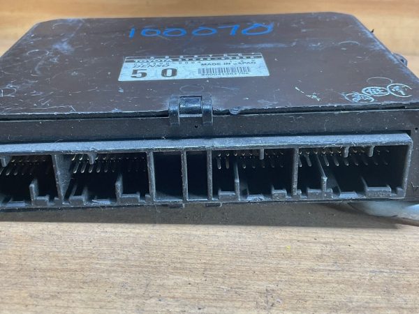 2001 - 2005 Lexus Is300 OAbs Control Module 89540-53050 - Image 6
