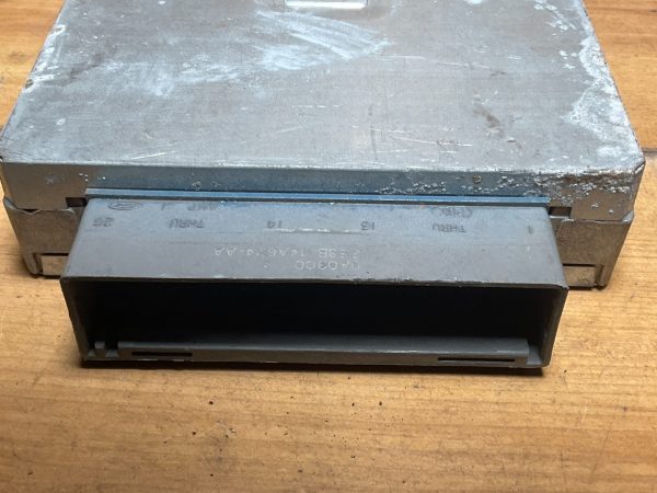 2001 Ford Explorer Engine Computer Module ECM ECU OEM YL5F-12A650-CC - Image 5