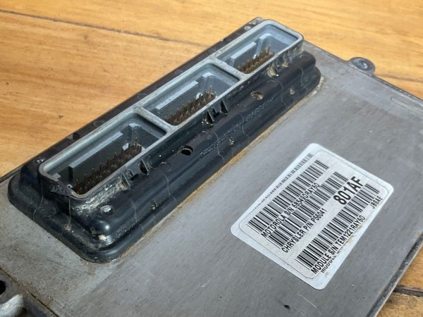 2001 Jeep Cherokee 4.0L Engine Computer Module ECM ECU 56041801af - Image 5