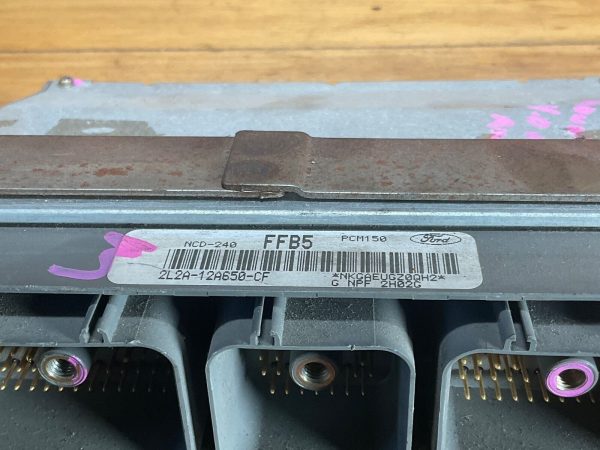 2002 Ford Explorer 4.0L Engine Computer Module  ECU ECM 2L2A-12A650-CF - Image 3