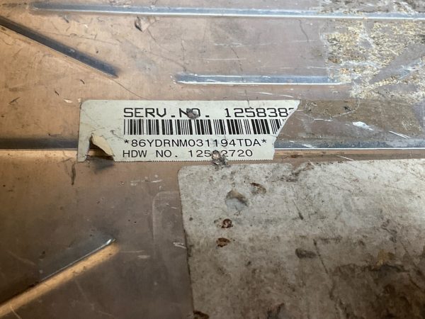 2003-2005 Buick Lesabre 3.8 Engine Computer Module  ECU ECM OEM 12582720 - Image 5