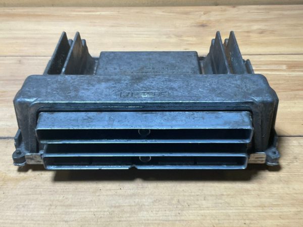 2003-2006 Chevrolet Silverado 4.3L Engine Computer Module ECM ECU 12586243 YFXJ