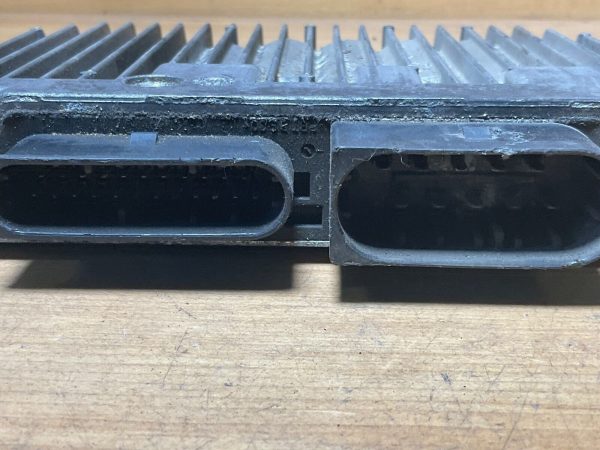 2003 BMW 745Li VVT Valvetronic Control Module ECM ECU 7 532 878 - Image 3