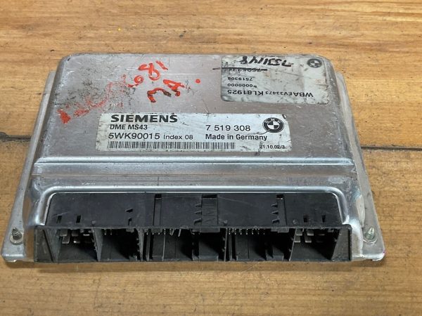 2003 BMW X5 Engine Computer Module ECM ECU  7 519 308