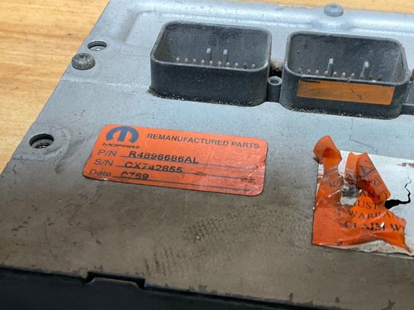 2003 Chrysler  Sebring Engine Computer  Module ECM ECU R4896686AL - Image 3
