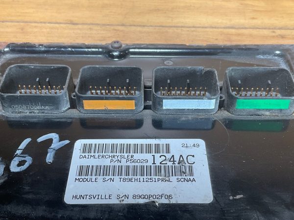 2003 Dodge Durango 4.7L Engine Computer Module ECU ECM 56029124AC - Image 4