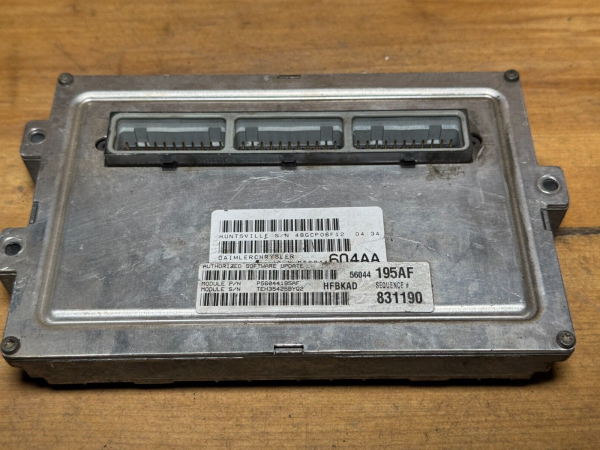 2003 Jeep Liberty 3.7L ECU ECM PCM Engine Control Module 56044195AF
