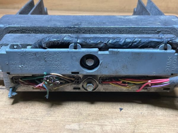 2004-2005 Chevrolet  Impala  Engine Computer Module ECM ECU 12583827 - Image 3