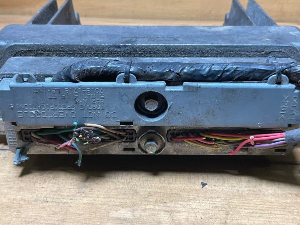 2004-2005 Chevrolet  Impala  Engine Computer Module ECM ECU 12583827 YKBD - Image 3