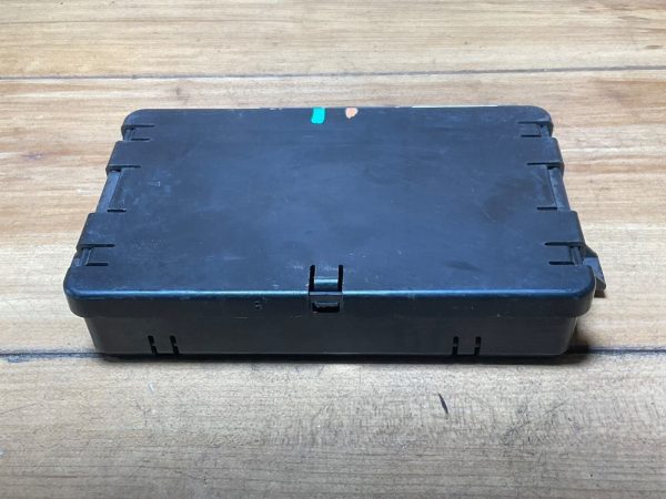 2004 - 2008 Chrysler Pacifica Memory Seat Control Module OEM P04727056AD - Image 5