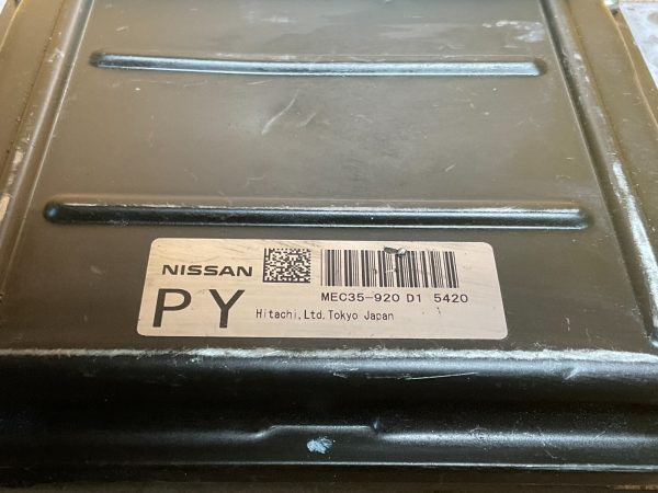 2004-2009 Nissan  Y50 FUGA Engine Computer Module ECU ECM MEC35-920 D1 - Image 3