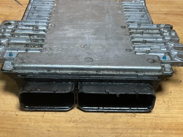 2004-2009 Nissan  Y50 FUGA Engine Computer Module ECU ECM MEC35-920 D1 - Image 5