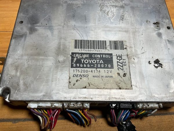 2004 - 2009 Toyota MarkX 6i ECM ECU Engine Computer | 89666-22071 - Image 3