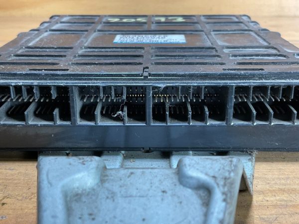 2004 ECLIPSE STRATUS SEBRING 2.4L MN132948 Engine ECM Control Module - Image 4