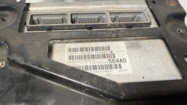 2004 Grand Cherokee 4.7L ECM ECU PCM Engine Computer 56044564AD 564 OEM - Image 4