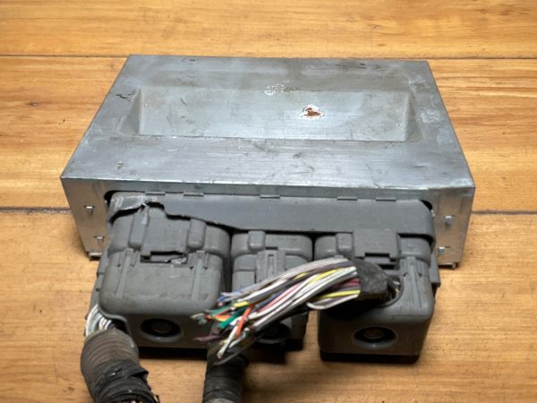 2004 Lincoln LS 3.9L Engine Computer Module ECM ECU 4W4A-12A650-ZA - Image 3