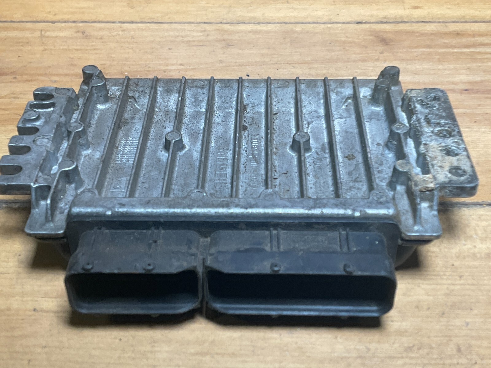 2004 Mini Cooper 1.6L Engine Computer Module ECM ECU OEM 7527610-01 - Image 6