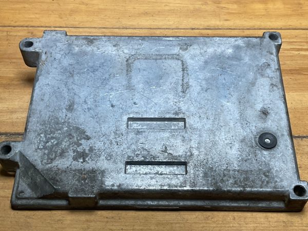 2004 Saturn Vue  Engine Computer Module ECM ECU OEM 37820-RDM-A580 - Image 3