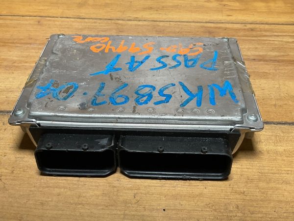 2004 Volkswagen Passat 1.8 Engine Computer Module ECM ECU 4B0 906 018 DP - Image 6