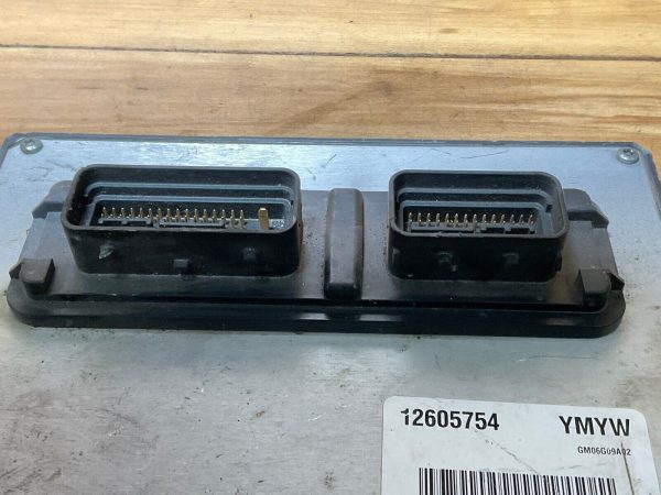2005 Chevrolet Cobalt 2.0L Engine Computer Module ECM ECU PCM 12605754 YMYW - Image 4
