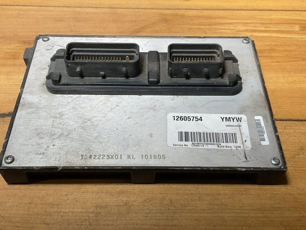 2005 Chevrolet Cobalt 2.0L Engine Computer Module ECM ECU PCM 12605754 YMYW